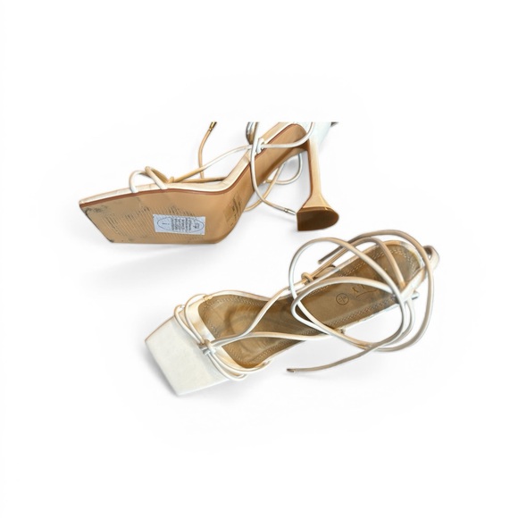 Oh Polly White Lace-Up Heels – Size 41 / US 10 – Brand New - Picture 4 of 5